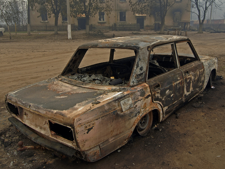 Изображение Горящая месть: инспектору сожгли личное авто вместе со служебным