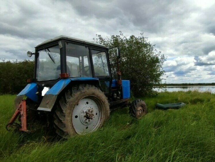 Рыбак в Якутии проверял сети и захлебнулся во время ураганного ветра