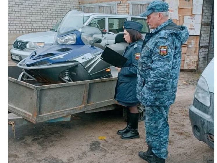 Изображение Изъятый у нарушителя снегоход передадут бойцам спецоперации