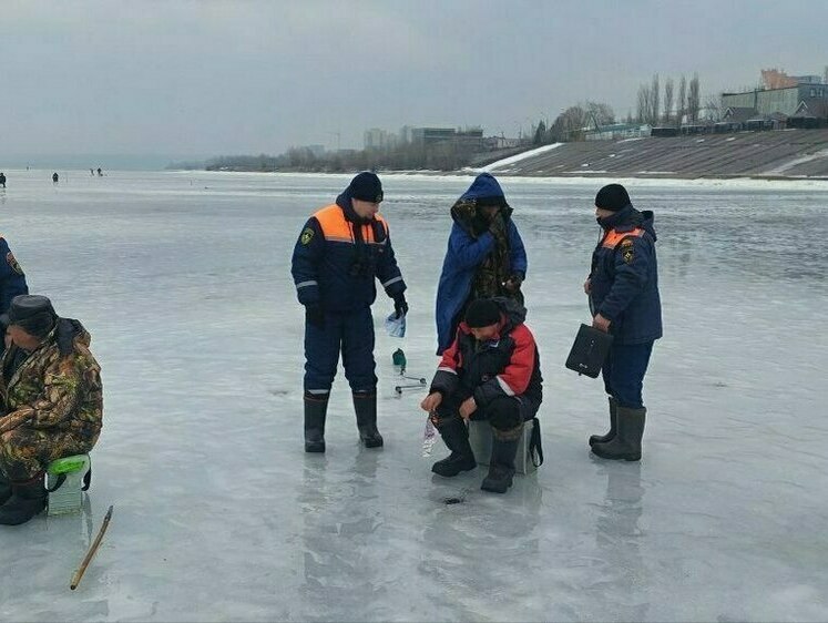 Изображение Чувашских рыболовов просят сматывать удочки